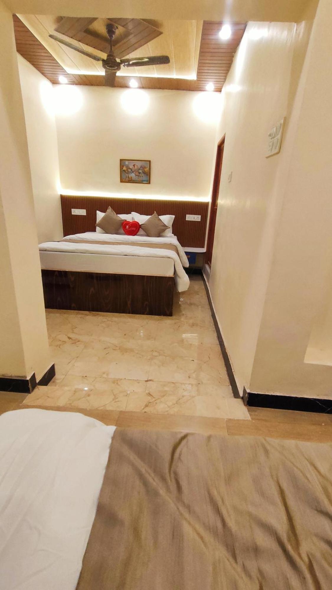 Sri Krishna Residency Hotel Varanasi Eksteriør billede