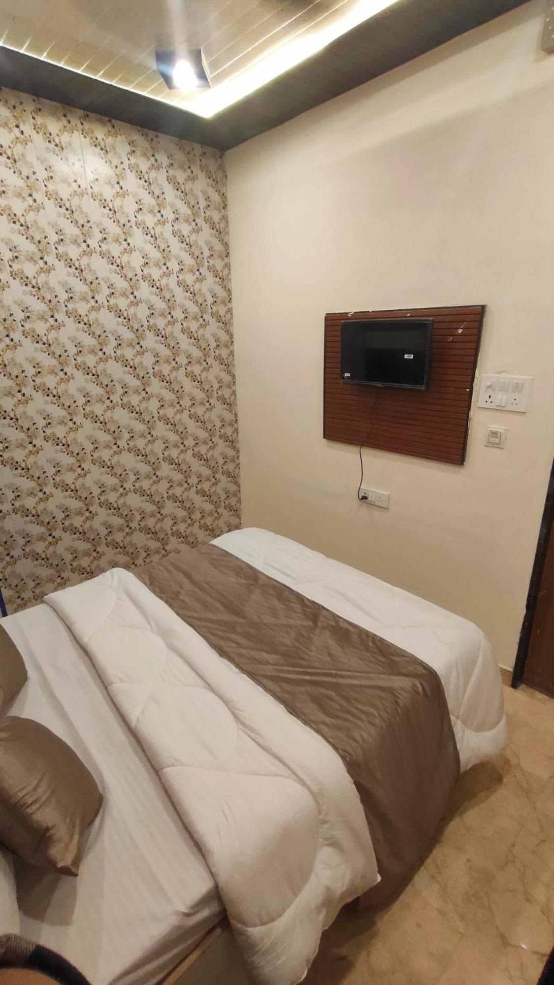 Sri Krishna Residency Hotel Varanasi Eksteriør billede